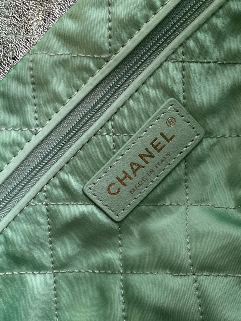 Ch**el hobo 22 bags